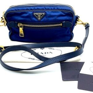 Auth PRADA Triangle Logo Tessuto Nylon Blue Crossbody Shoulder Bag
W/ Dusty